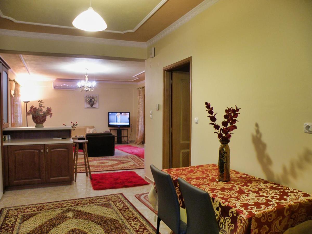 Elenas Meteora Balcony Apartamento Kalambaka Exterior foto